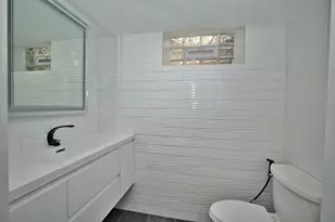 7135 Laramie Ave, Skokie, IL 60077 - Photo 25