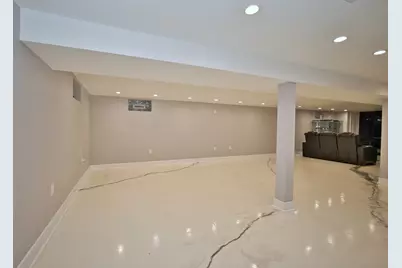 7135 Laramie Avenue, Skokie, IL 60077 - Photo 35