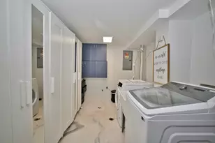 7135 Laramie Ave, Skokie, IL 60077 - Photo 37