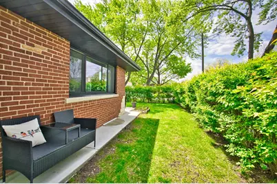7135 Laramie Avenue, Skokie, IL 60077 - Photo 45