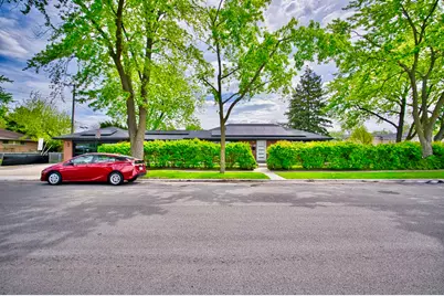 7135 Laramie Avenue, Skokie, IL 60077 - Photo 1