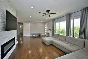 7135 Laramie Ave, Skokie, IL 60077 - Photo 11