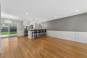 712 Arthur Dr, Lombard, IL 60148 - Photo 5