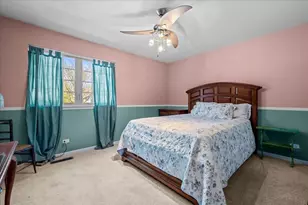 6395 Cunningham Ct, Gurnee, IL 60031 - Photo 13
