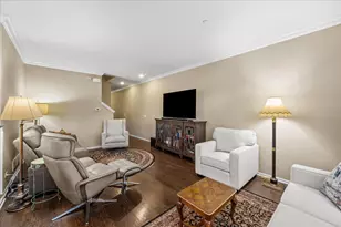 6395 Cunningham Ct, Gurnee, IL 60031 - Photo 3