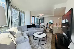 211 N Harbor Dr, Chicago, IL 60601 - Photo 5