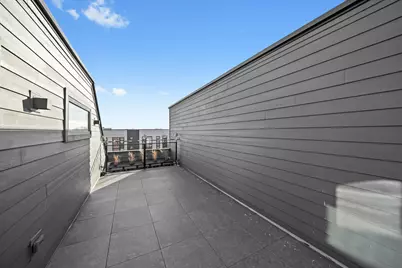 4232 W Belmont Avenue #5, Chicago, IL 60641 - Photo 25
