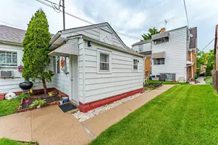 1344 Cuyler Ave, Berwyn, IL 60402 - Photo 15