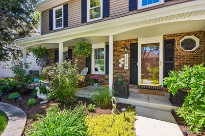 1559 Abbotsford Drive, Naperville, IL 60563 - Photo 5