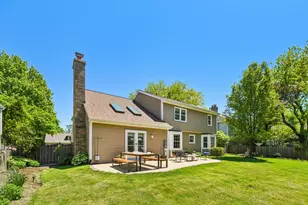 1559 Abbotsford Dr, Naperville, IL 60563 - Photo 39