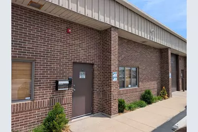 3210-44 W Wireton Road, Blue Island, IL 60406 - Photo 13