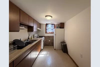 227 W Locust Street #1, Dekalb, IL 60115 - Photo 5