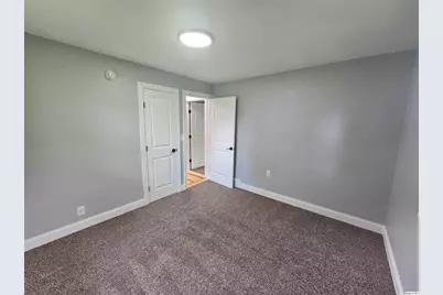 5128 Ri Dora Drive, Quincy, IL 62305 - Photo 11