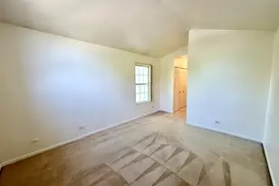 801 N Shady Oaks Dr, Elgin, IL 60120 - Photo 19