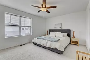 1078 Bogart St, Des Plaines, IL 60018 - Photo 5