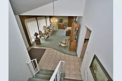 4351 W Chase Avenue, Lincolnwood, IL 60712 - Photo 9