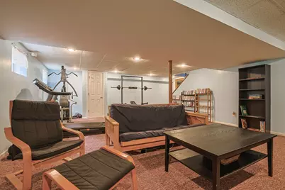 830 Hawk Lane, Carol Stream, IL 60188 - Photo 25