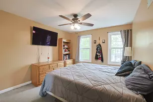 830 Hawk Ln, Carol Stream, IL 60188 - Photo 19