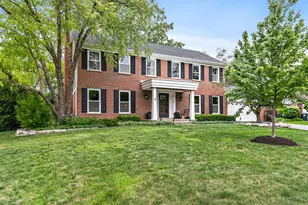 380 Covington Dr, Barrington, IL 60010 - Photo 1