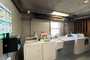 2401 W Balmoral Ave, Chicago, IL 60625 - Photo 13