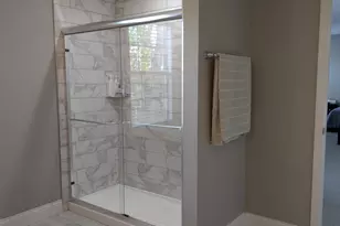 233 Lorraine Cir, Bloomingdale, IL 60108 - Photo 27