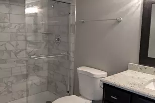 233 Lorraine Cir, Bloomingdale, IL 60108 - Photo 49
