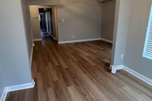 6110 S St Lawrence Ave, Chicago, IL 60637 - Photo 3