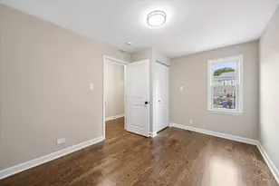 909 N Lockwood Ave, Chicago, IL 60651 - Photo 17