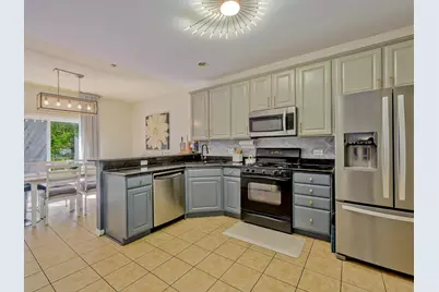 6051 Canterbury Lane, Hoffman Estates, IL 60192 - Photo 11