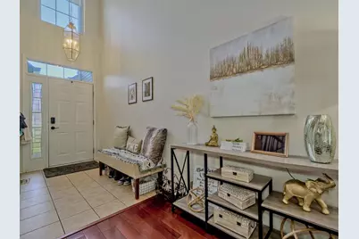 6051 Canterbury Lane, Hoffman Estates, IL 60192 - Photo 3