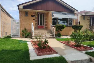 4331 S Homan Ave, Chicago, IL 60632 - Photo 1