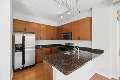 873 N Larrabee Street #312, Chicago, IL 60610 - Photo 7