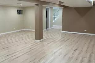 2608 W 97th St, Evergreen Park, IL 60805 - Photo 19