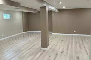 2608 W 97th St, Evergreen Park, IL 60805 - Photo 17