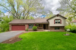 3516 Kings Lair Dr, Spring Grove, IL 60081 - Photo 1