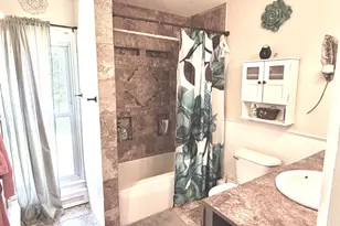 206 S Hawthorne Ave, Granville, IL 61326 - Photo 23