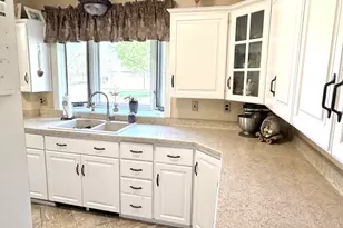 206 S Hawthorne Ave, Granville, IL 61326 - Photo 21