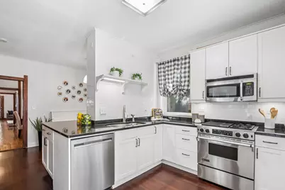 817 W Lawrence Avenue #1, Chicago, IL 60640 - Photo 13