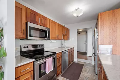 5445 N Sheridan Road #802, Chicago, IL 60640 - Photo 11