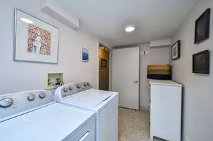 1925 Coach Dr, Naperville, IL 60565 - Photo 15