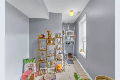 2243 S Sawyer Avenue, Chicago, IL 60623 - Photo 39