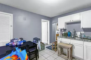2243 S Sawyer Ave, Chicago, IL 60623 - Photo 41