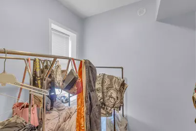 2243 S Sawyer Avenue, Chicago, IL 60623 - Photo 9