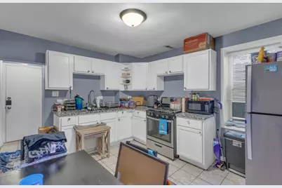 2243 S Sawyer Avenue, Chicago, IL 60623 - Photo 35