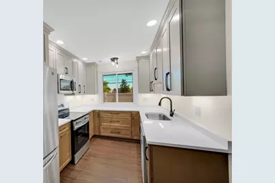240 Marion Street #10, Manhattan, IL 60442 - Photo 9