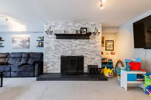 825 Copley Ln, Joliet, IL 60431 - Photo 19