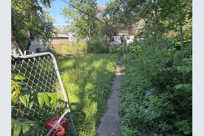 1227 Lincoln Avenue, Chicago Heights, IL 60411 - Photo 3