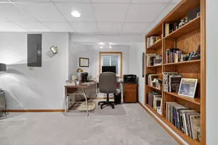 155 Southfield Dr, Vernon Hills, IL 60061 - Photo 25