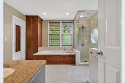 155 Southfield Drive, Vernon Hills, IL 60061 - Photo 17