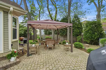 155 Southfield Drive, Vernon Hills, IL 60061 - Photo 27